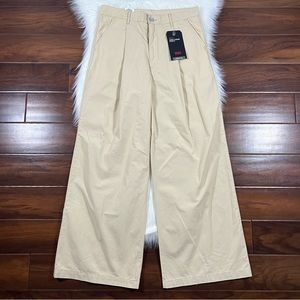 Levi's Women’s Size 31 Crisp Twill Semolina Pleated High Loose Pants Tan Neutral